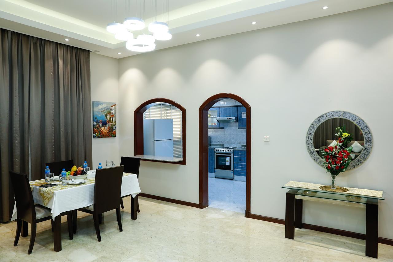 Ruru Tower Aparthotel Manama Exterior foto
